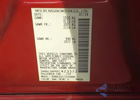 2014 Nissan Altima 2.5/2.5 S/2.5 Sl/2.5 Sv z USA, uszkodzony, nr VIN 1N4AL3AP4EC423572